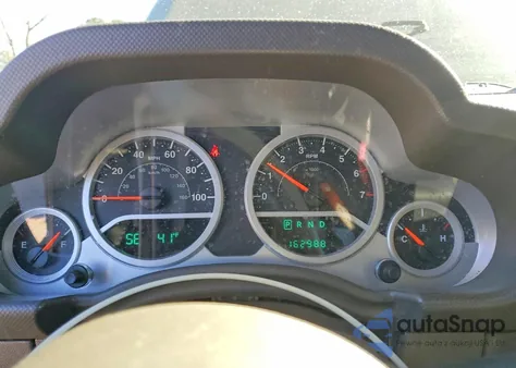 2010 Jeep Wrangler Sport z USA, uszkodzony, nr VIN 1J4AA2D18AL149136